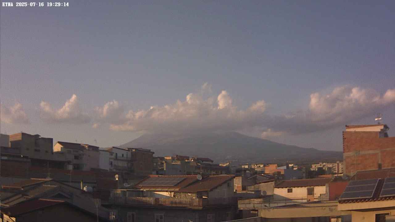 immagine della webcam nei dintorni di Camporotondo Etneo: webcam Paternò