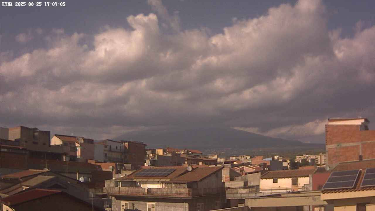 immagine della webcam nei dintorni di San Giovanni la Punta: webcam Paternò