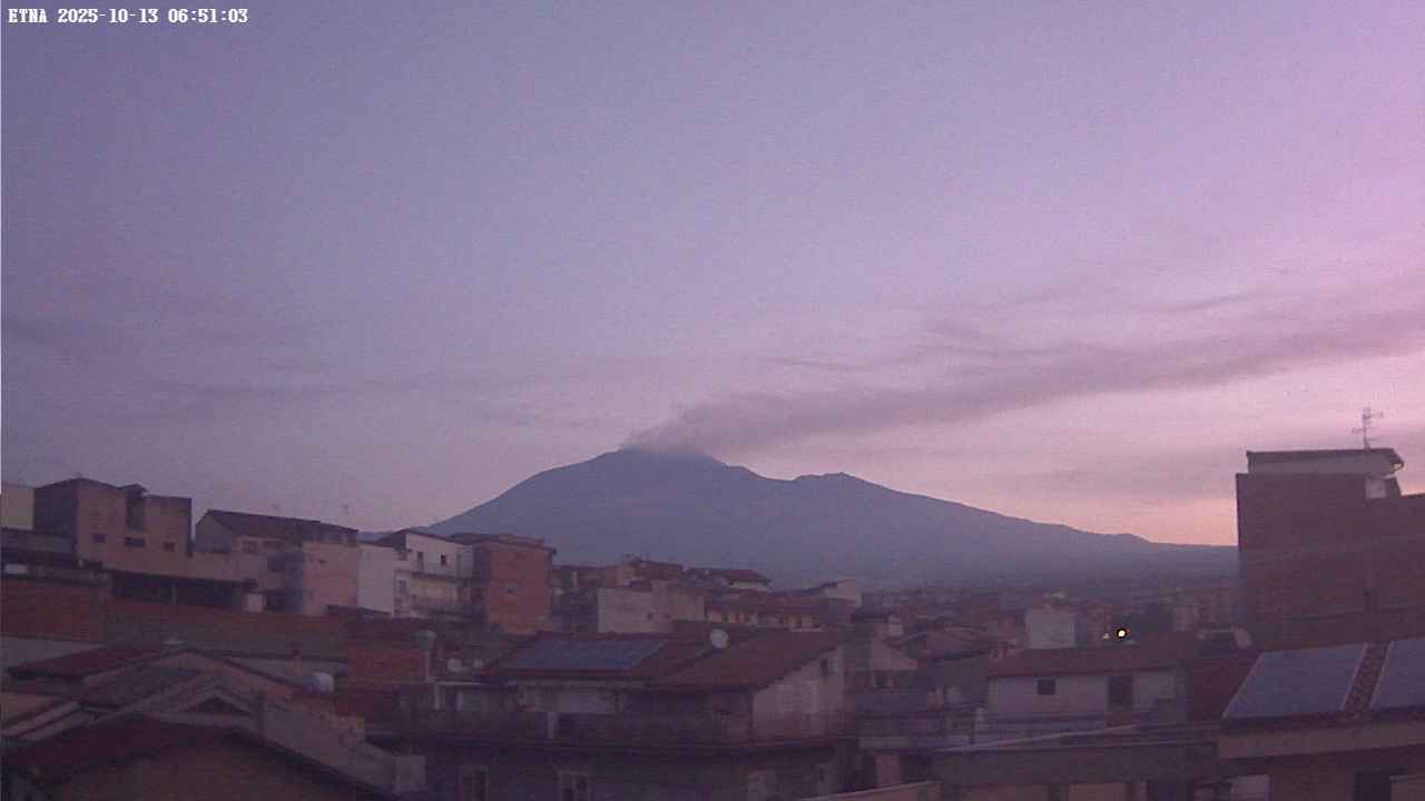 immagine della webcam nei dintorni di San Giovanni la Punta: webcam Paternò