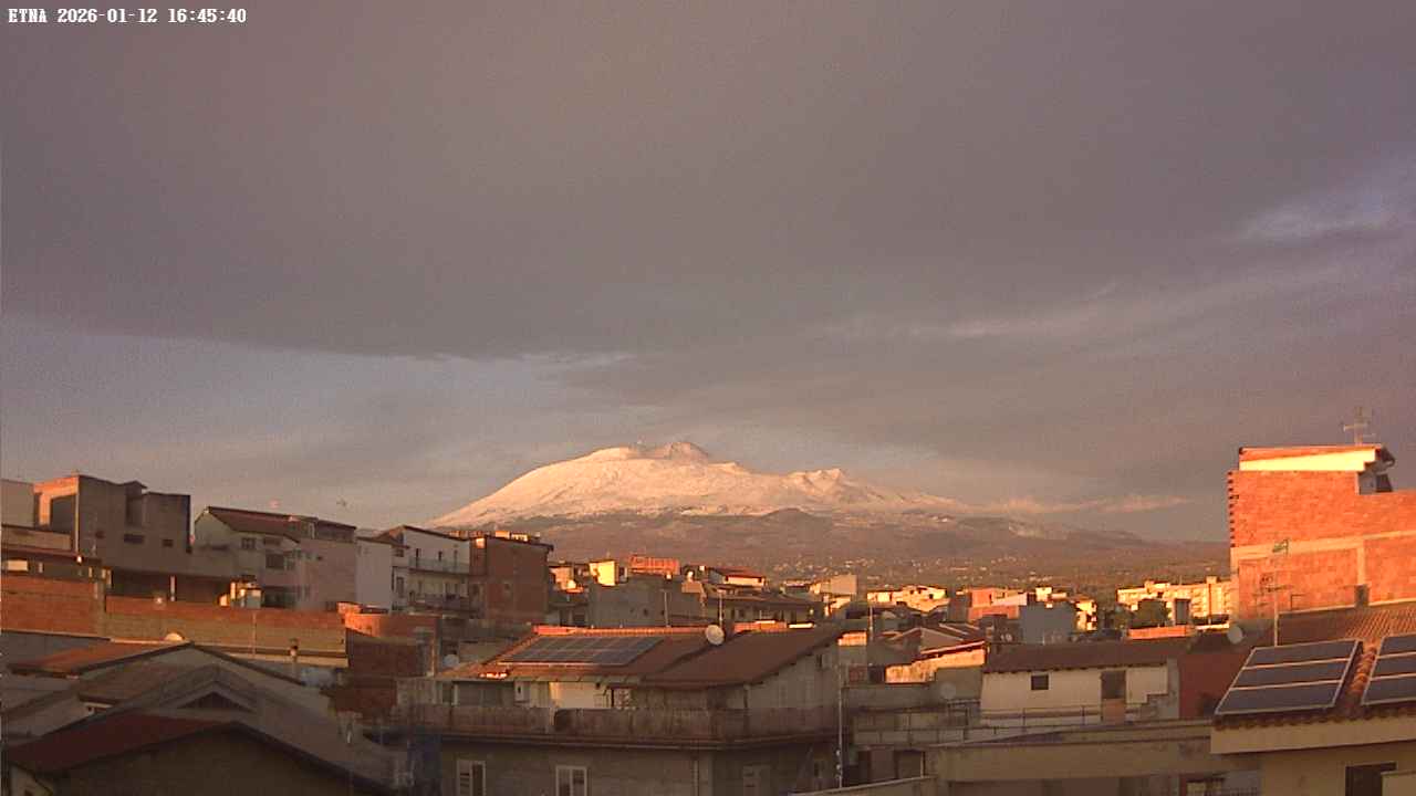 immagine della webcam nei dintorni di Catania Fontanarossa: webcam Paternò