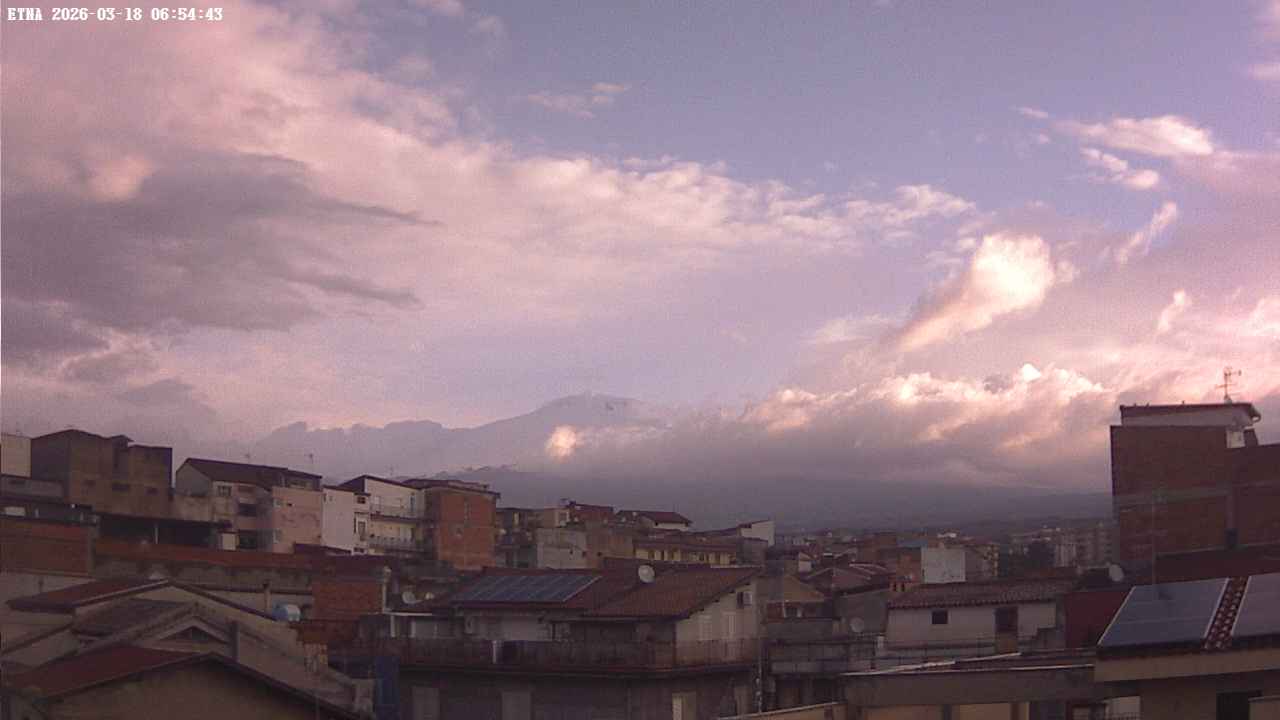 immagine della webcam nei dintorni di Pedara: webcam Paternò