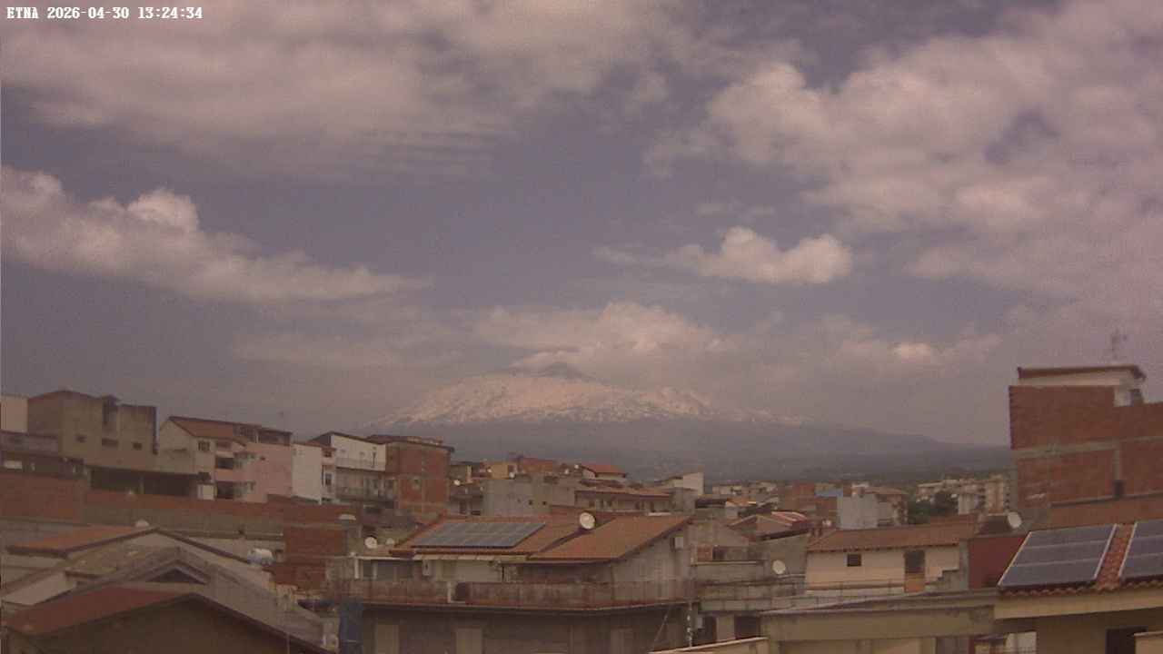 immagine della webcam nei dintorni di Camporotondo Etneo: webcam Paternò