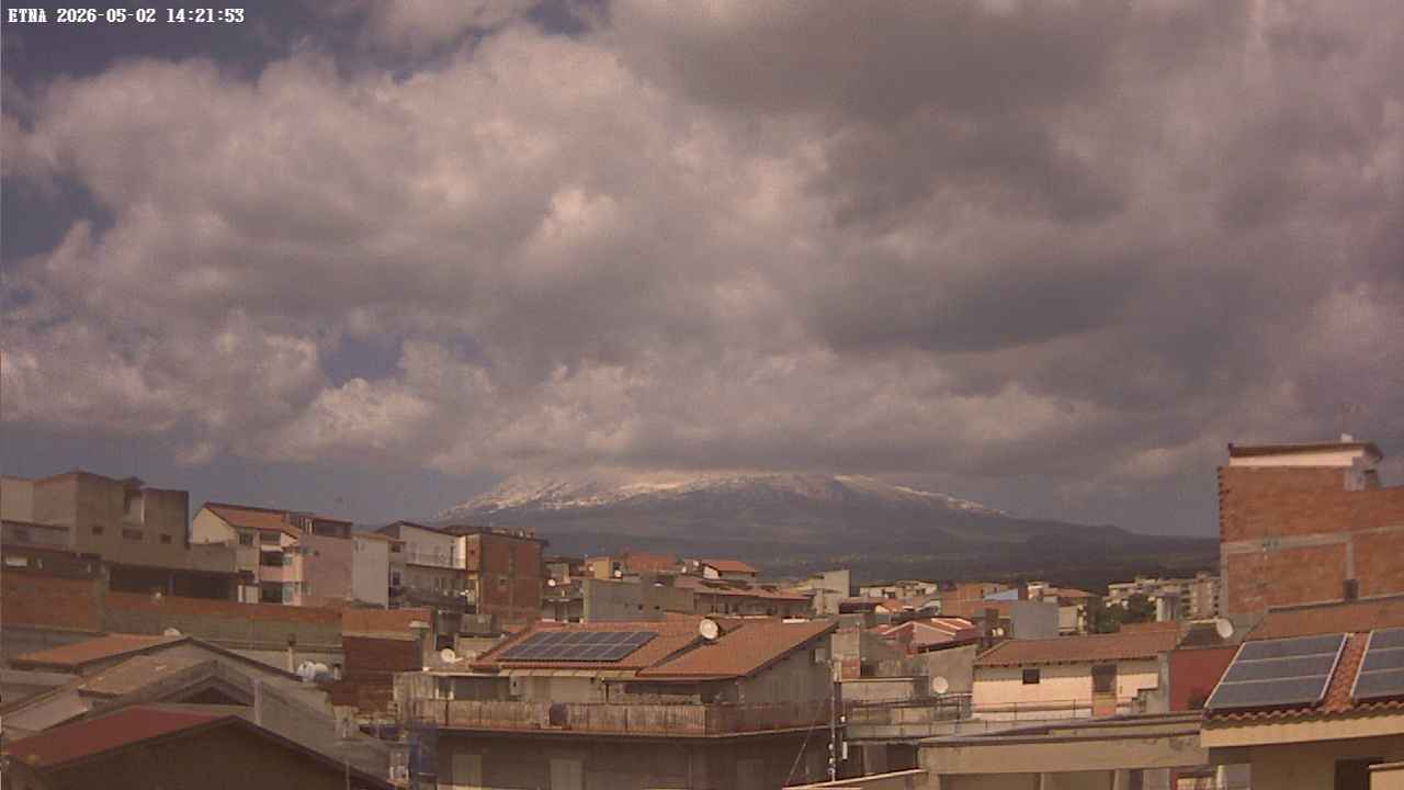 immagine della webcam nei dintorni di Pedara: webcam Paternò