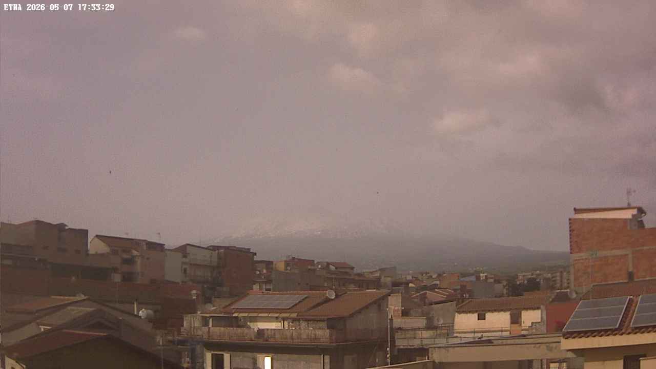 immagine della webcam nei dintorni di Pedara: webcam Paternò